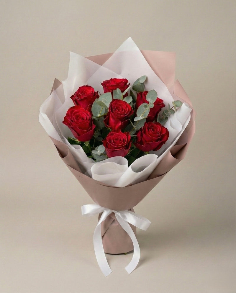 Ramo Rosas con Foliage de Eucalipto